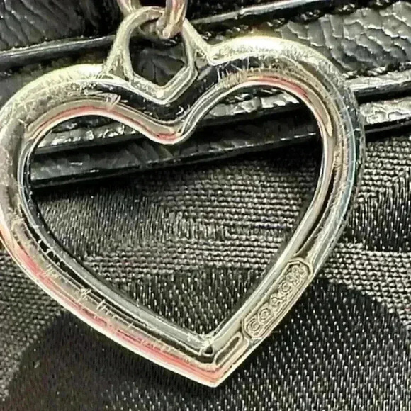 COACH F20026 Black Poppy Daisy Signature Tote - Picture 11 of 14